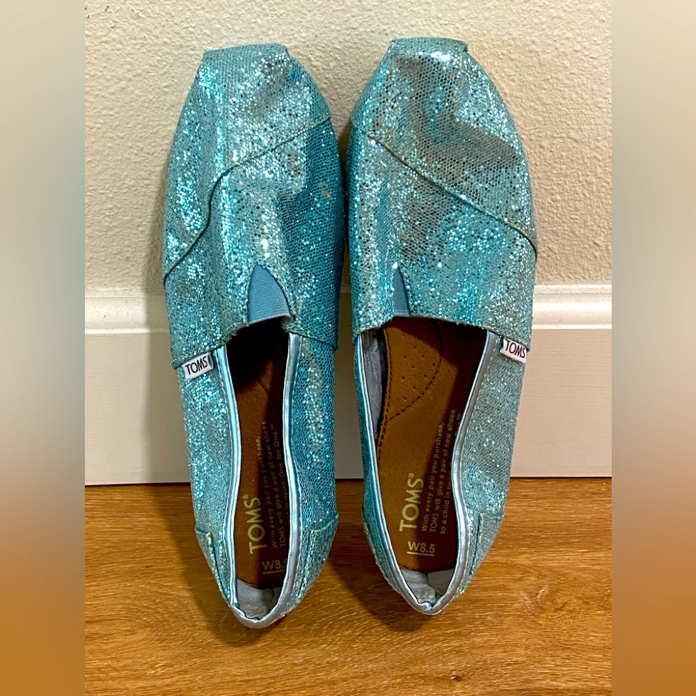 Toms, W8.5
